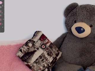 luii-99 — Camsoda stream photo (Mar 2026)