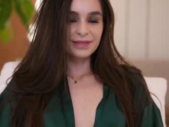 dovia — chaturbateでウェブカムモデルオンライン