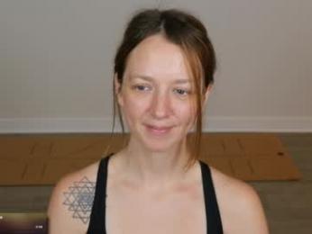 maevivant — Chaturbate stream photo (Apr 2026)