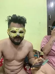 SEXYC0UPLEE — Stripchat stream photo (May 2025)