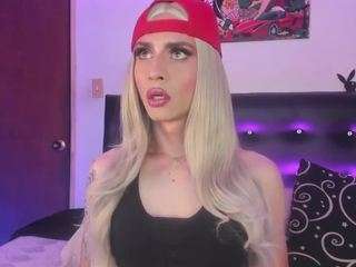 angelsjones — Camsoda stream photo (May 2026)