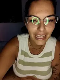 Sol_Morena — Stripchat stream photo (Apr 2025)