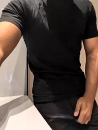 handsome-hunky — Stripchat stream photo (Mar 2026)