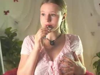 emilyhewell — chaturbateでウェブカムモデルオンライン