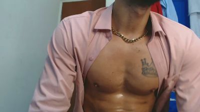 DERECKHOT33 — cam4でウェブカムモデルオンライン