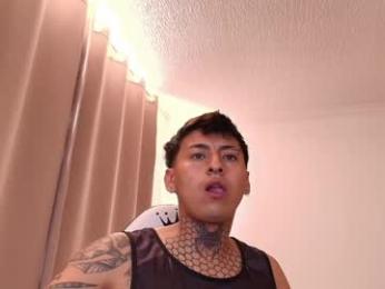 emmi_11 — chaturbate