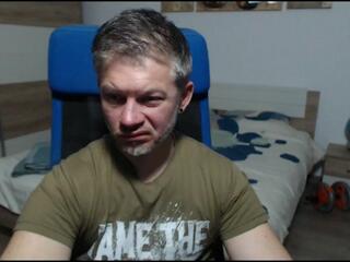 Robby Shaw — flirt4freeでウェブカムモデルオンライン