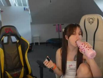 livehub054 — chaturbateでウェブカムモデルオンライン