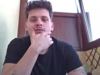 roberto_twink1 — Chaturbate stream photo (Mar 2026)