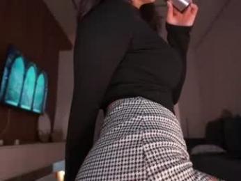 asvna — Chaturbate stream photo (Jun 2026)