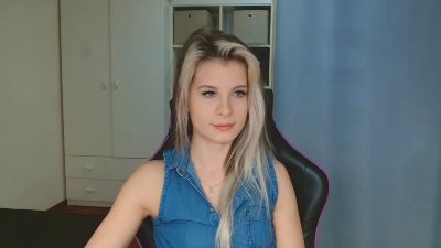 KristineSensual — Cam4 stream photo (Mar 2026)