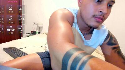 JohanSmith__ — Cam4 stream photo (Jun 2026)