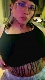 toxykitti — cam4でウェブカムモデルオンライン