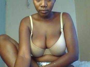 sweetlucy2 — Bongacams stream photo (Apr 2026)