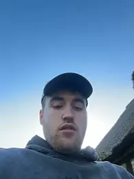 KinkyLovePublic — stripchatでウェブカムモデルオンライン