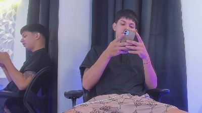 naughty_daniel — cam4でウェブカムモデルオンライン