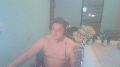 luismabi — Cam4 stream photo (Apr 2026)