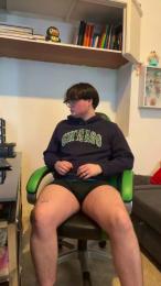 Alexandre_hot_ — Cam4 stream photo (Apr 2026)