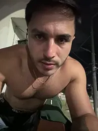noahstevenss — Stripchat stream photo (Aug 2026)