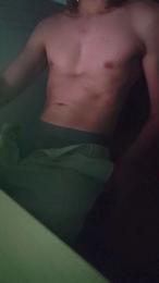 rrhheniv — Cam4 stream photo (Aug 2026)