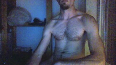 hungsmkr87 — Cam4 stream photo (May 2026)