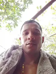 blackhot22c — stripchatでウェブカムモデルオンライン