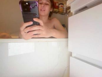 nerpochka77 — Bongacams stream photo (Apr 2026)