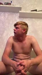Besterschwanz — Cam4 stream photo (Aug 2025)
