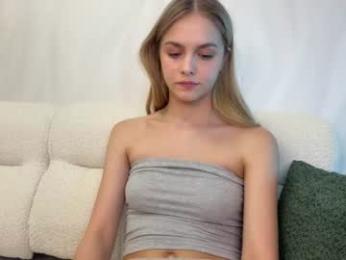 leviavillat — Chaturbate stream photo (Sep 2026)