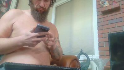 Beardedveteran — cam4でウェブカムモデルオンライン