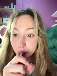 Rimmahottes — Stripchat recorded stream screenshot (19 May 2025)