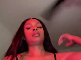 carmensindiego — Camsoda recorded stream image, 19.05.2025 04:30