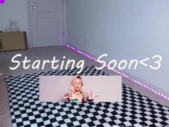petitebrat — Chaturbate recorded stream image, 19.05.2025 18:00