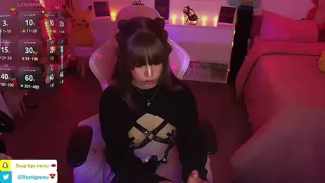 Autumn_Nighht — Stripchat recorded stream image, 19.05.2025 20:10