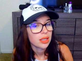 tighttinymilf — Camsoda recorded stream image, 20.05.2025 01:20