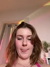 MaribelRiver — Stripchat recorded stream image, 08.02.2025 19:00