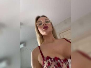 Mila-m — Bongacams recorded stream image, 20.05.2025 10:30