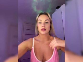 Mila-m — Bongacams recorded stream image, 08.02.2025 19:20
