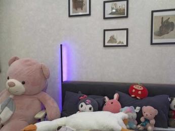 dolly-ll — Bongacams recorded stream image, 20.05.2025 13:30