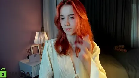 Dearly_Emily — Stripchat recorded stream image, 21.05.2025 01:00