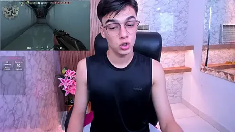 Gerony_ — Stripchat recorded stream image, 21.05.2025 05:20