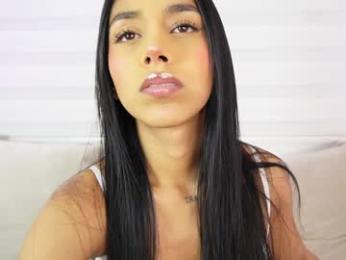 ariadna5 — Chaturbate recorded stream screenshot (22 May 2025)