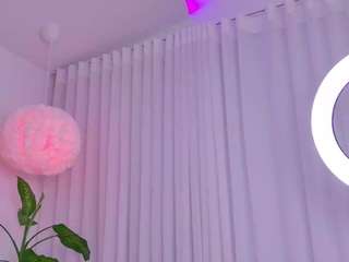 kali-hill — Camsoda recorded stream image, 22.05.2025 08:00