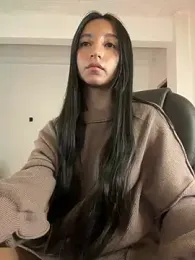 aly_golden_ — Stripchat recorded stream image, 22.05.2025 05:40