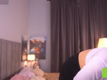 telladreamer_ — Chaturbate recorded stream image, 22.05.2025 08:50