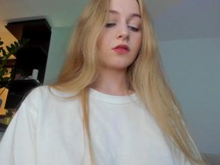 Mia Meowy — Flirt4free recorded stream image, 22.05.2025 13:40