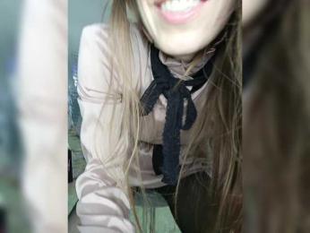 A_R_T_A — Bongacams recorded stream image, 22.05.2025 22:20