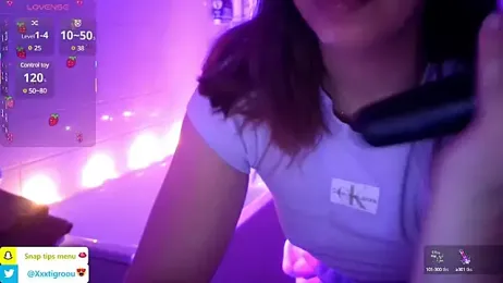 Autumn_Nighht — Stripchat recorded stream image, 23.05.2025 04:40