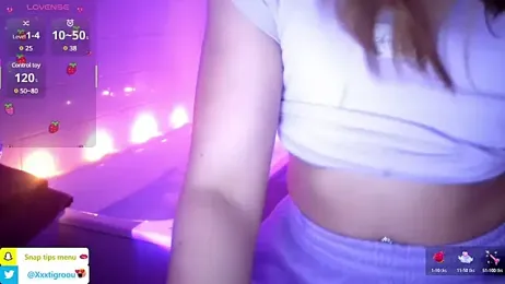 Autumn_Nighht — Stripchat recorded stream image, 23.05.2025 04:40