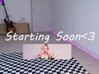 petitebrat — Chaturbate recorded stream image, 23.05.2025 12:20